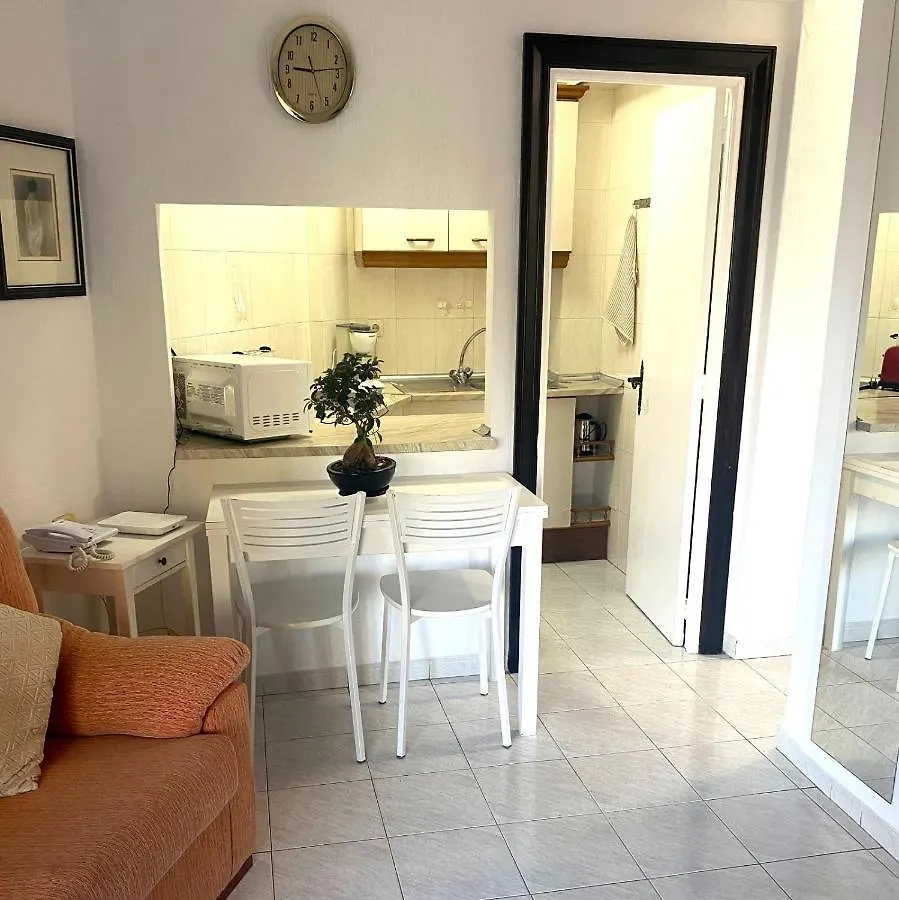 Estudio Con Vistas Al Mar En Marbella A 100 Metros De La Playa Apartment 0*,  Spain